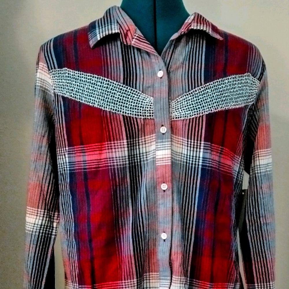 RIP CURL BUTTON UP